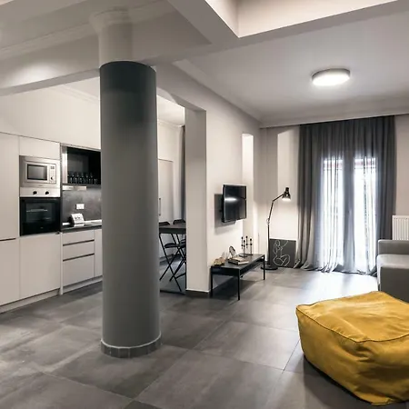 2 Bedroom Cozy Flat Apartment *